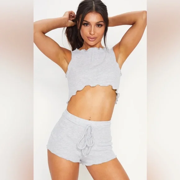 Grey Ribbed Frill Edge Short PJ Set🩶 - Picture 1 of 7
